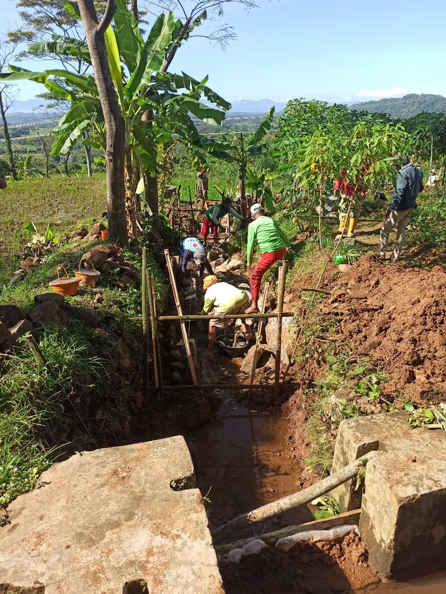 Warga Munjul Nangka Gelar Sidekah/Selametan Peresmian Brug Jalan Munjul Nangka sebagai Wujud Syukur dan Kebersamaan